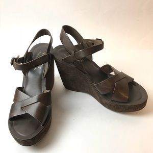 Kork-ease Brown suede wedges